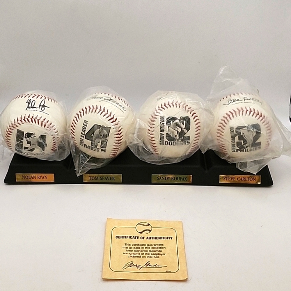Signed Baseballs Nolan Ryan Tom Seaver Sandy Koufax Steve Carlton Facsimile NWT